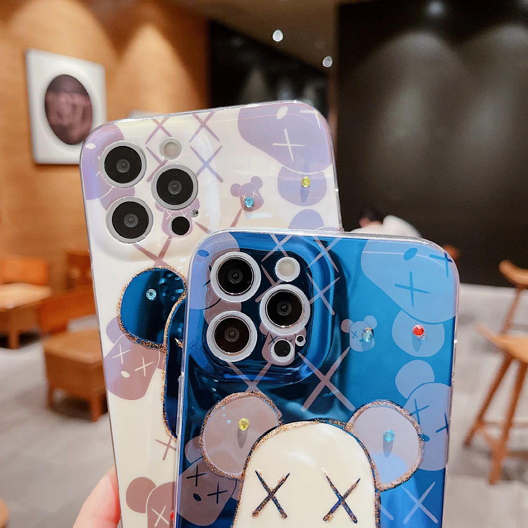 Street Fashion Kaws Luxury Brand Violent Bear Case for Apple iPhone 12 for Gloomy Bear Momo Mobile Phone IMD Soft Case